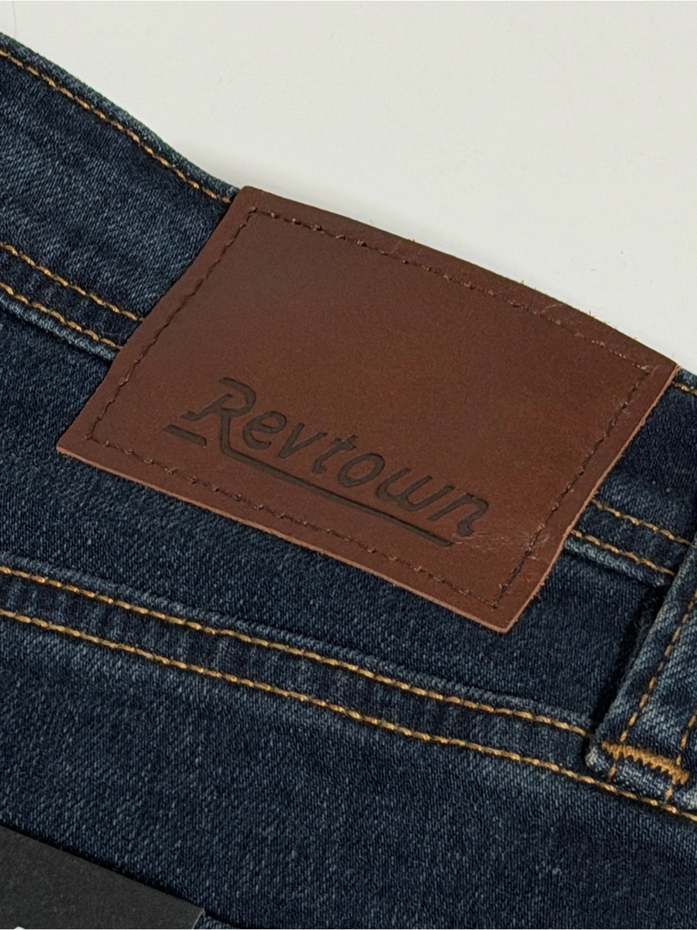 Men's REVTOWN AUTOMATIC JEANS Washed Indigo NWT 30x30 - Picture 5 of 7